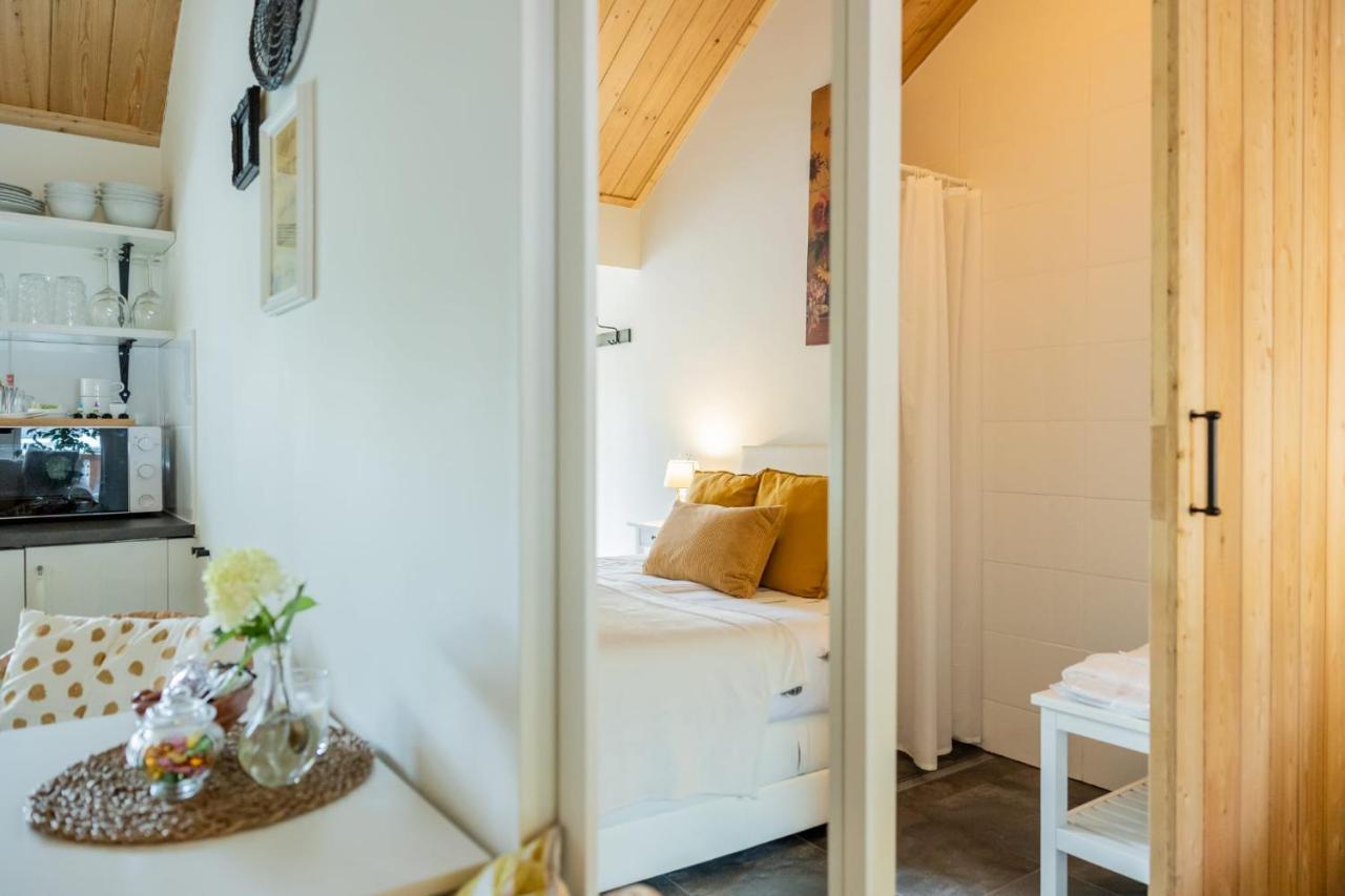 Logies De Houtdijk Bed and Breakfast Harich Exteriör bild